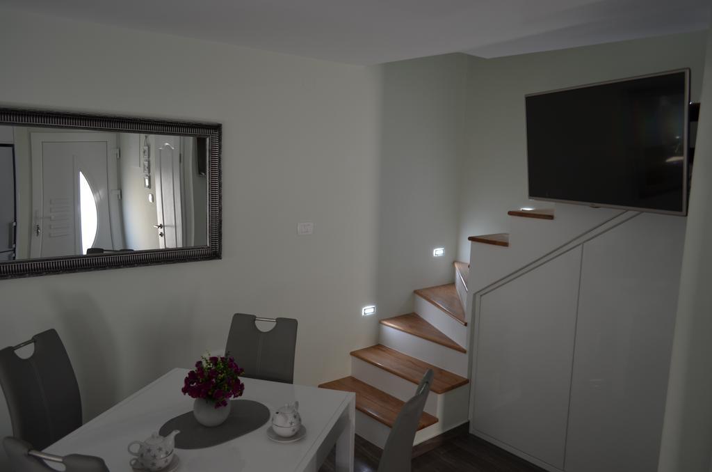 Apartment Ana Arbanasi Zadar Ngoại thất bức ảnh